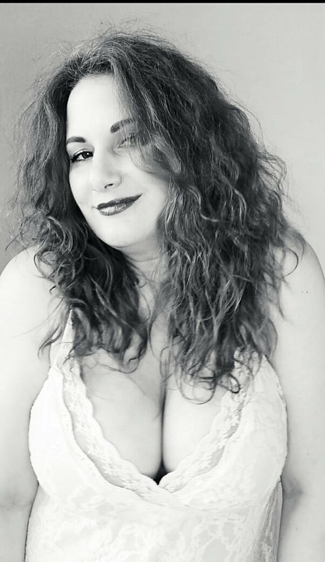 Nagie wyciekłe zdjęcie OnlyFans od Kiralady