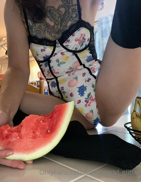 Nagie wyciekłe zdjęcie OnlyFans od Tushanddglitter