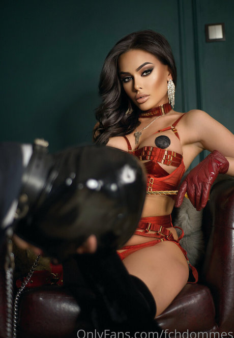 Nagie wyciekłe zdjęcie OnlyFans od Fchdommes