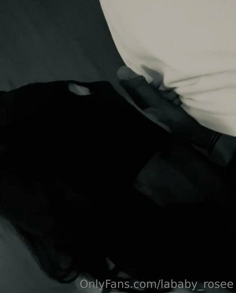 Nagie wyciekłe zdjęcie OnlyFans od Lababyrosee