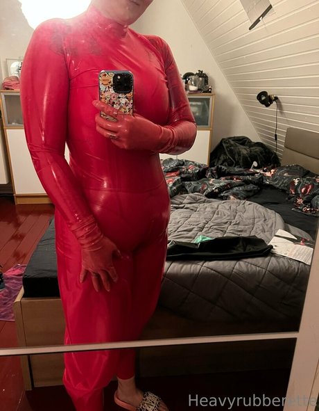 Heavyrubberette