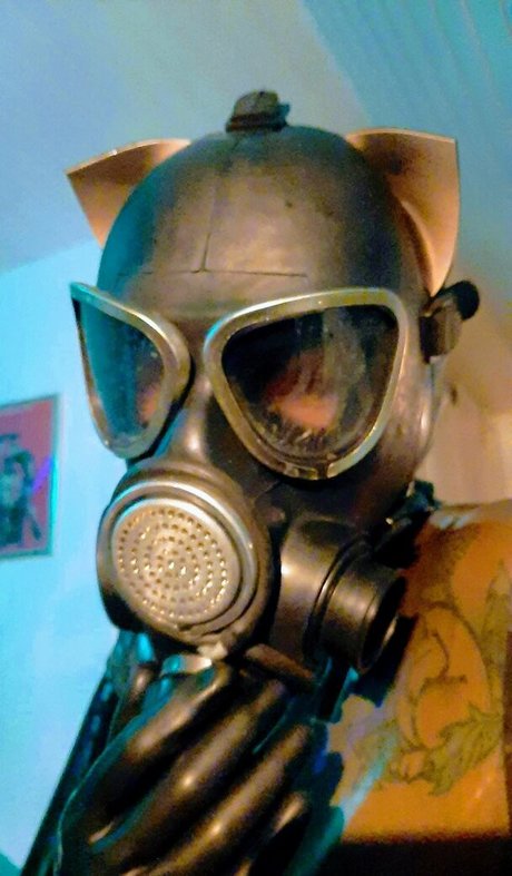 Nagie wyciekłe zdjęcie OnlyFans od Heavyrubberette