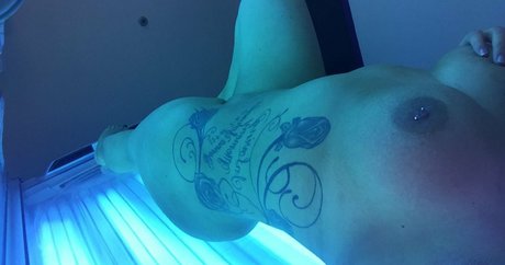 Nagie wyciekłe zdjęcie OnlyFans od Xxtattooedbarbie
