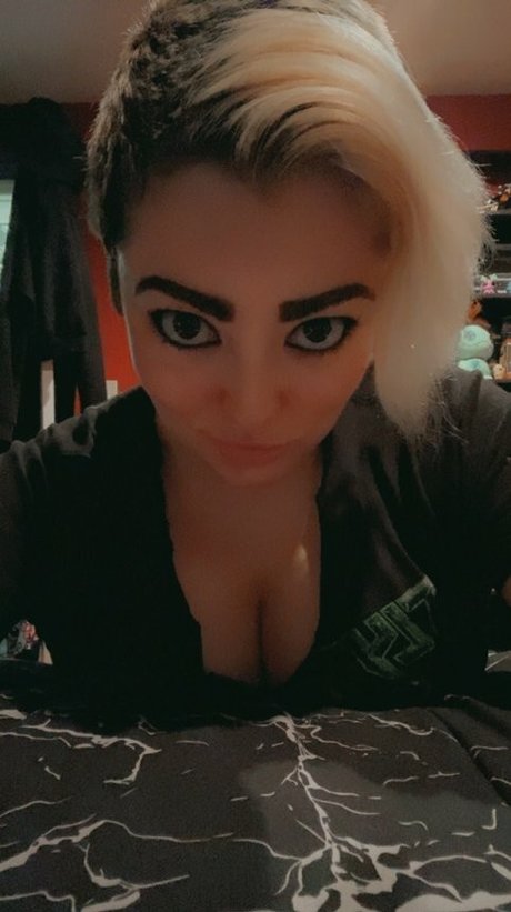 Nagie wyciekłe zdjęcie OnlyFans od Dawnafterdark