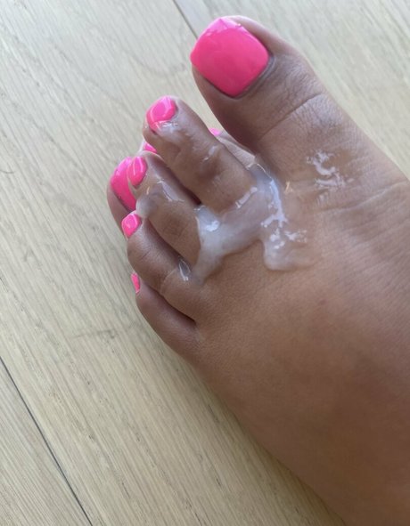 Msprettyfeet