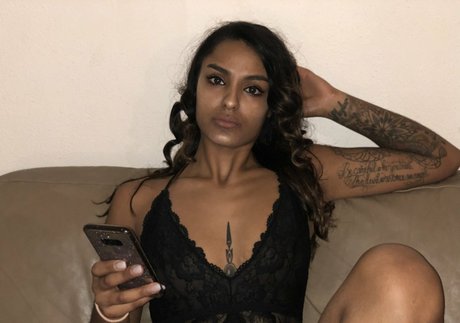 Bad Girl Kaira