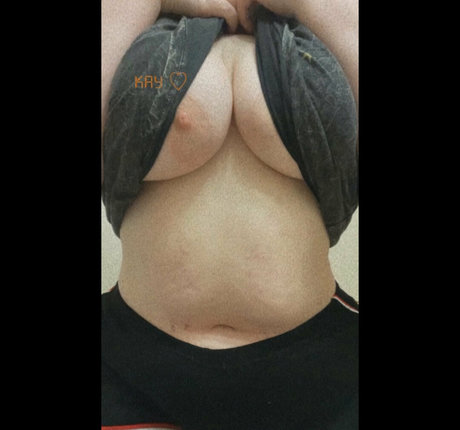 Nagie wyciekłe zdjęcie OnlyFans od Petpriincessa