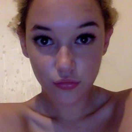 Nagie wyciekłe zdjęcie OnlyFans od Sarah Snyder