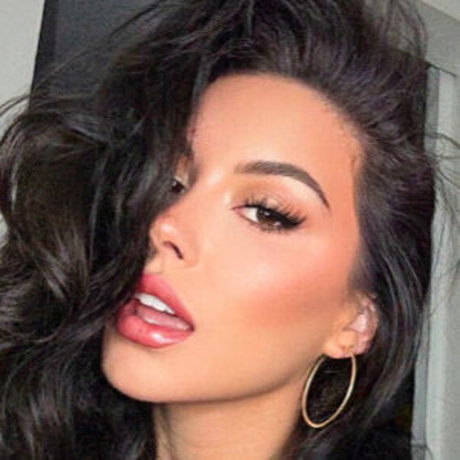 Nagie wyciekłe zdjęcie OnlyFans od Ellllle
