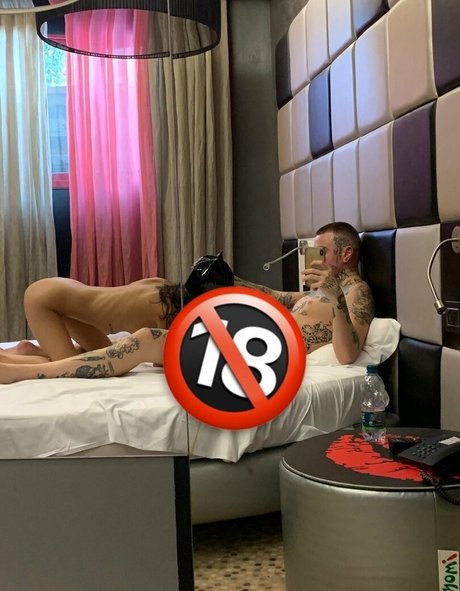 Nagie wyciekłe zdjęcie OnlyFans od Leragazzedivatuttobene