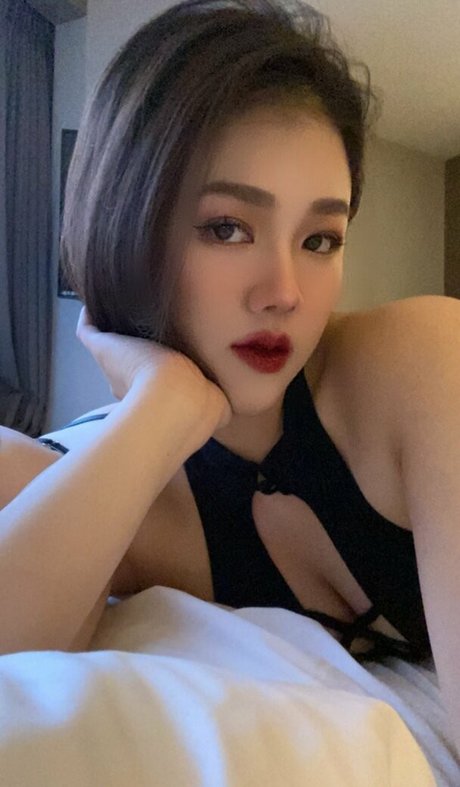 Nagie wyciekłe zdjęcie OnlyFans od Hilovenano