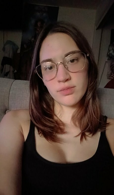 Nagie wyciekłe zdjęcie OnlyFans od Lillylovespenisland