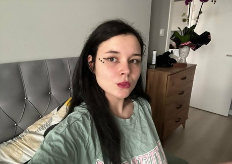 Nagie wyciekłe zdjęcie OnlyFans od Alicewoodvip