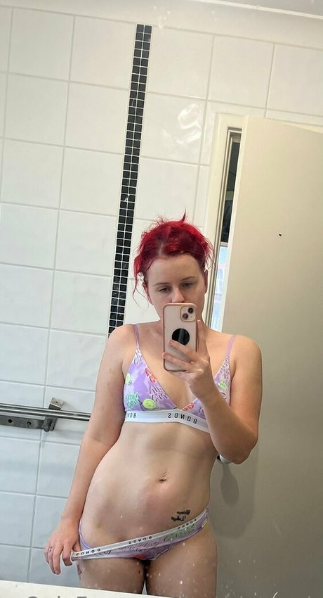 Nagie wyciekłe zdjęcie OnlyFans od Aussiesarah