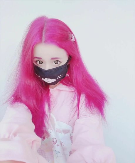 Nagie wyciekłe zdjęcie OnlyFans od Tsundurka