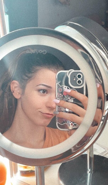 Nagie wyciekłe zdjęcie OnlyFans od Nikki Woods