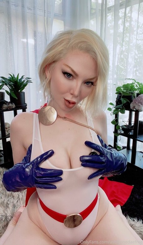 Nagie wyciekłe zdjęcie OnlyFans od Ashlewddaefree