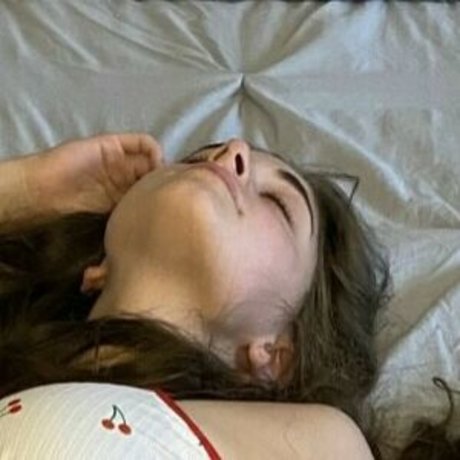 Nagie wyciekłe zdjęcie OnlyFans od Ray  Madalyn