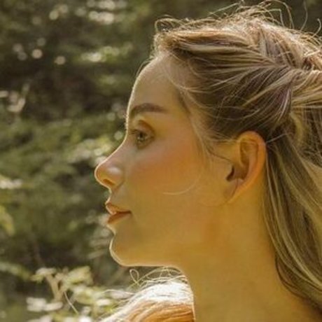 Nagie wyciekłe zdjęcie OnlyFans od Queenastraea