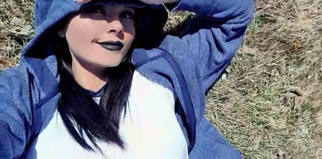 Nagie wyciekłe zdjęcie OnlyFans od Youcancallmeoly