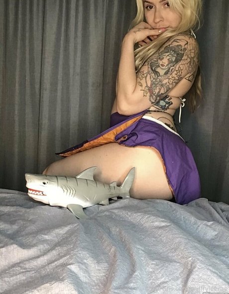 Nagie wyciekłe zdjęcie OnlyFans od Milfryleerae