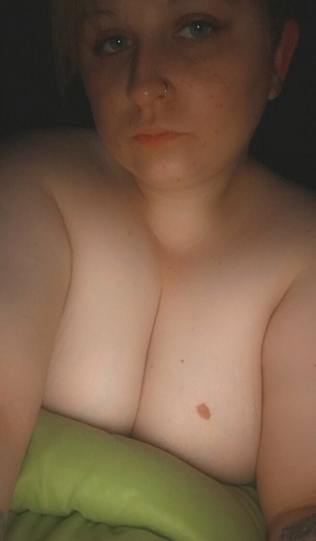 Nagie wyciekłe zdjęcie OnlyFans od Funsizebaby1991
