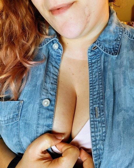 Nagie wyciekłe zdjęcie OnlyFans od Roguemelons