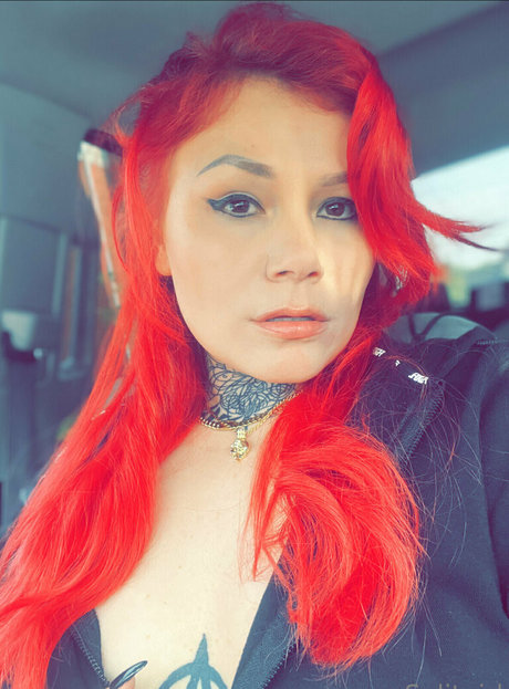 Nagie wyciekłe zdjęcie OnlyFans od Splitgirl