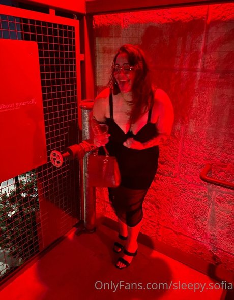 Nagie wyciekłe zdjęcie OnlyFans od Sleepysofia