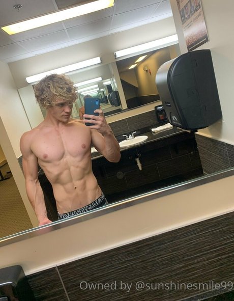 Nagie wyciekłe zdjęcie OnlyFans od Sunshynefree