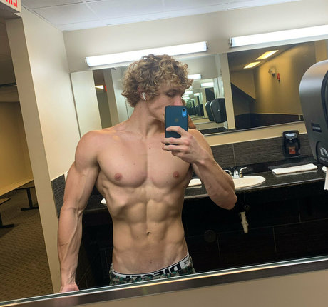 Nagie wyciekłe zdjęcie OnlyFans od Sunshynefree