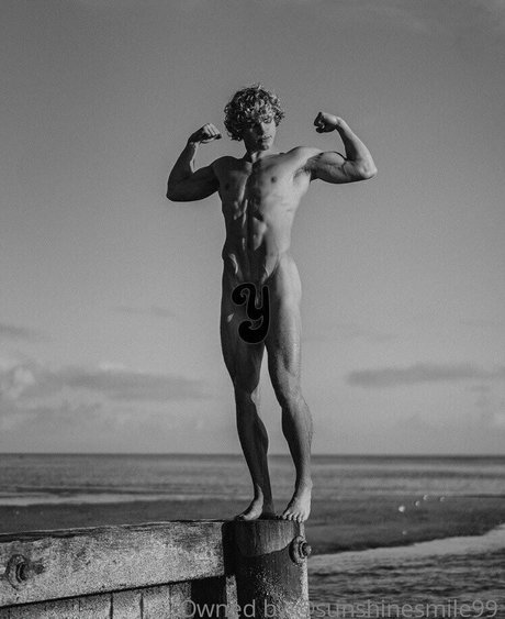 Nagie wyciekłe zdjęcie OnlyFans od Sunshynefree