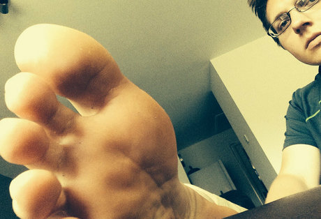 Nagie wyciekłe zdjęcie OnlyFans od Softboyfeetx