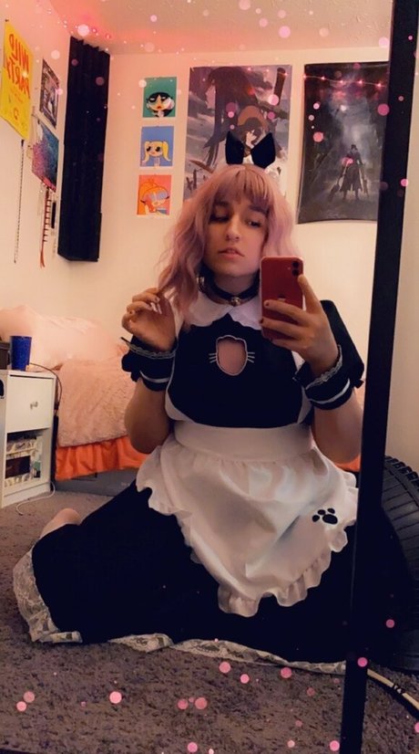Nagie wyciekłe zdjęcie OnlyFans od Roxannerom