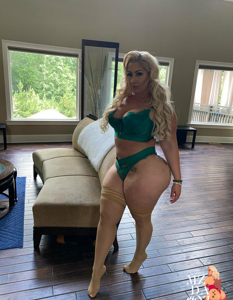 Mzdanibadgirl