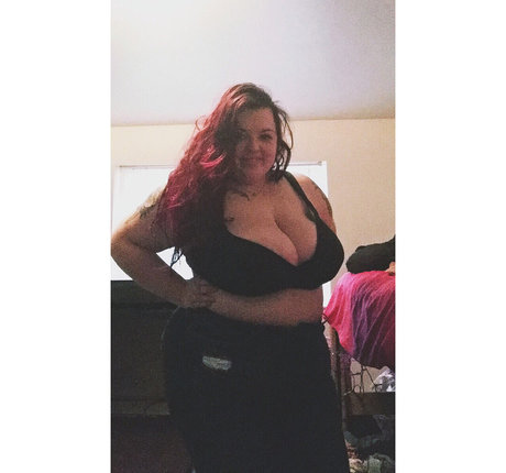 Nagie wyciekłe zdjęcie OnlyFans od Ahitsnatalie