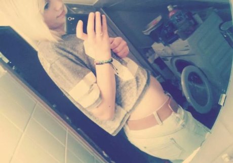 Nagie wyciekłe zdjęcie OnlyFans od Ginagzuz