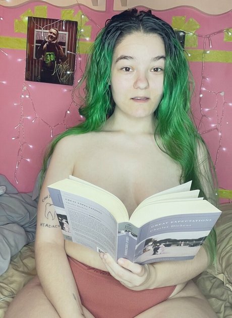 Pixxxiebelle