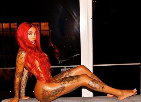Nagie wyciekłe zdjęcie OnlyFans od Flyyytattedsky