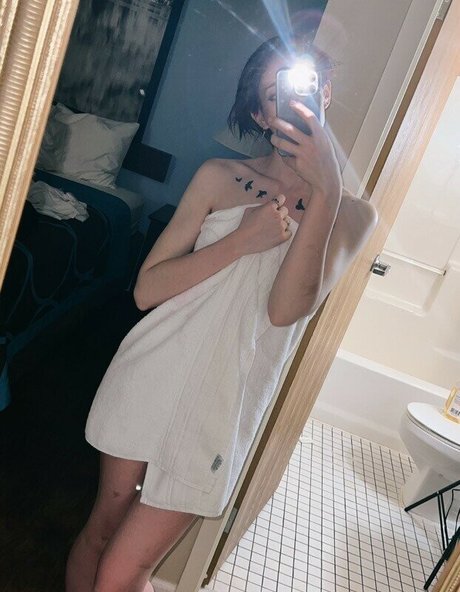 Nagie wyciekłe zdjęcie OnlyFans od Twelveshade