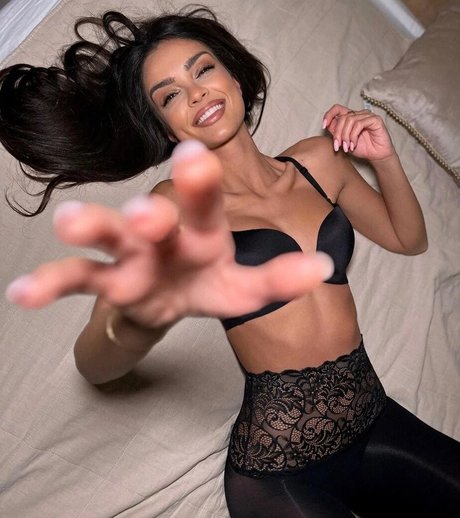 Nagie wyciekłe zdjęcie OnlyFans od Klaudia El Dursi