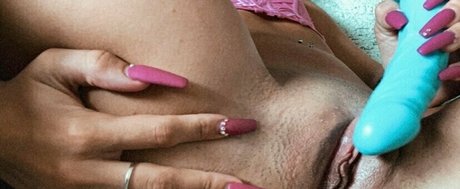 Nagie wyciekłe zdjęcie OnlyFans od Taytayhein
