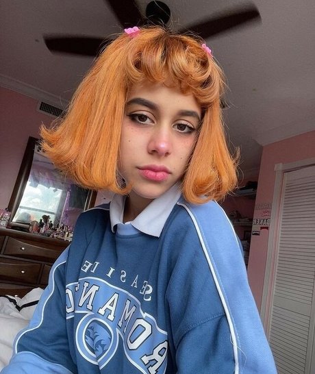 Nagie wyciekłe zdjęcie OnlyFans od Littlebunnygirl