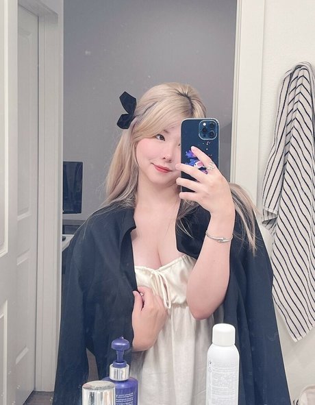 Nagie wyciekłe zdjęcie OnlyFans od Julia Nakamura
