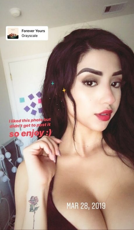 Alexandra Nicole