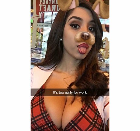 Alexandra Nicole