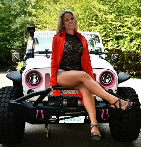 Nagie wyciekłe zdjęcie OnlyFans od Garagebarbie