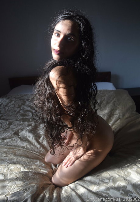 Mirabella Estella