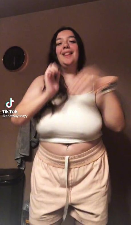 Nagie wyciekłe zdjęcie OnlyFans od Shayla Ceccardi