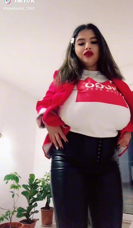 Nagie wyciekłe zdjęcie OnlyFans od Melannia